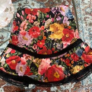 ALICE + OLIVIA FLORAL SKIRT